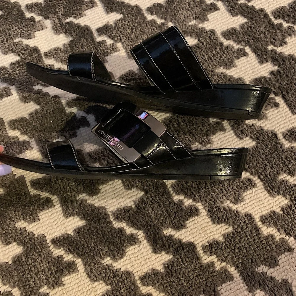 Enzo Angiolini Sandals Black Silver Buckle 8 Slip On Slides Everyday Classic